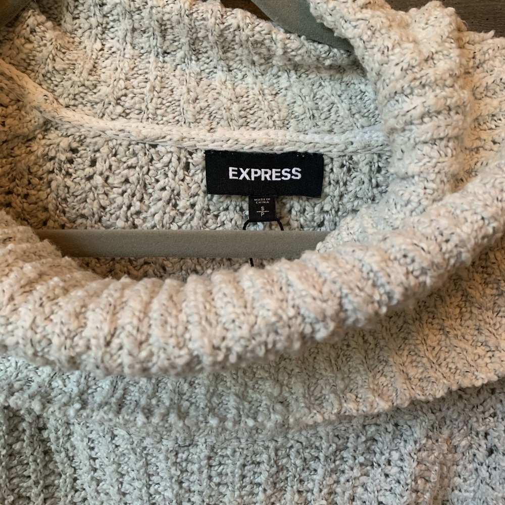 Gray Express Ruffled Sweater - Picture 3 of 4